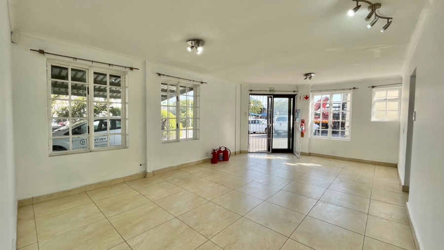 To Let commercial Property for Rent in Somerset West Business Park Western Cape